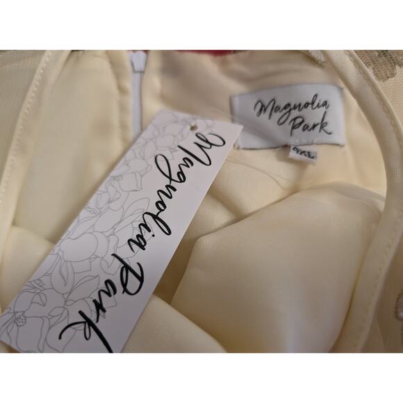 Magnolia Park Floral Dress - Picture 4 of 4